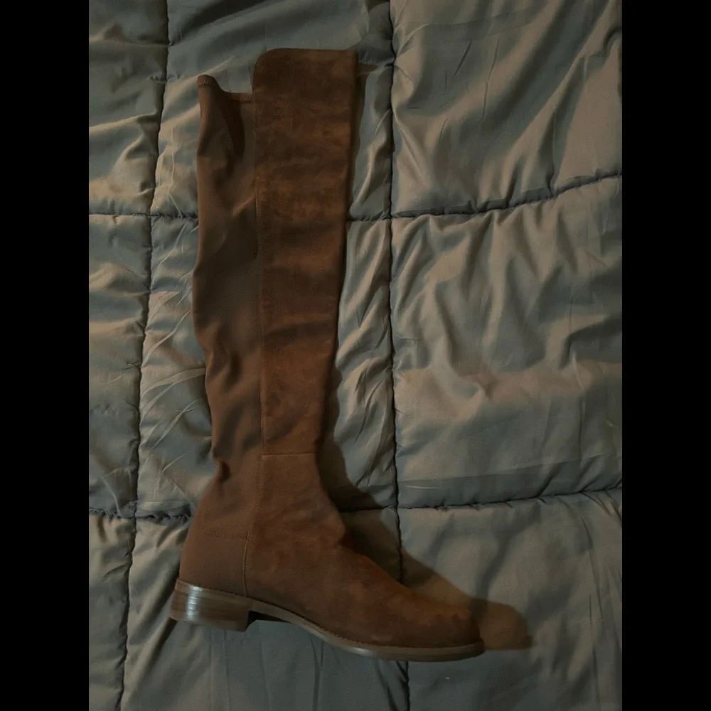 Stuart weitzman 5050 boot